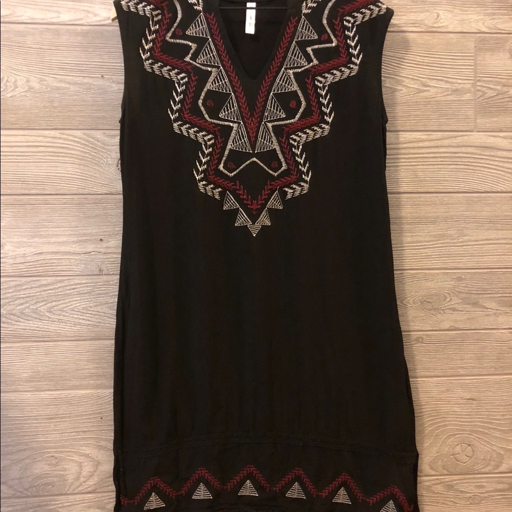 Xhilaration Embroidered Shift Dress